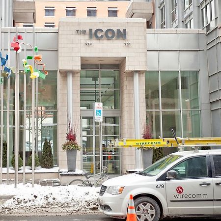 Red Maple Suites - Icon Toronto Ngoại thất bức ảnh