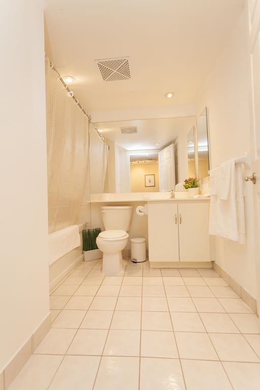 Red Maple Suites - Icon Toronto Phòng bức ảnh