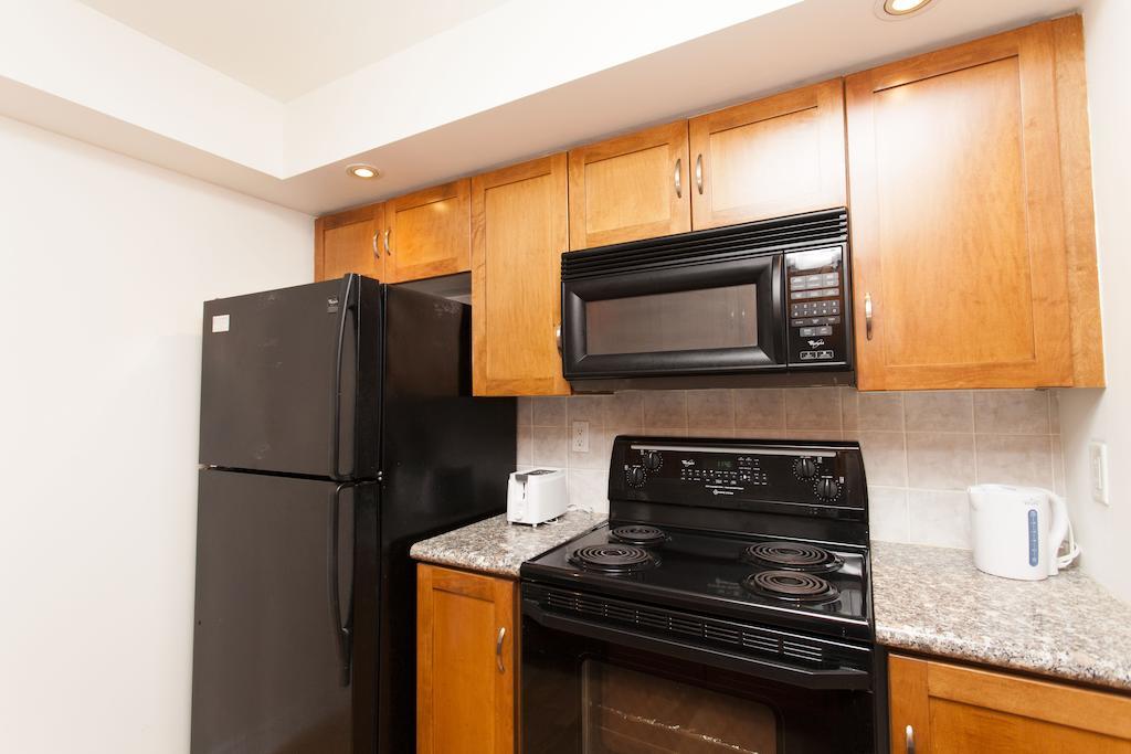 Red Maple Suites - Icon Toronto Ngoại thất bức ảnh