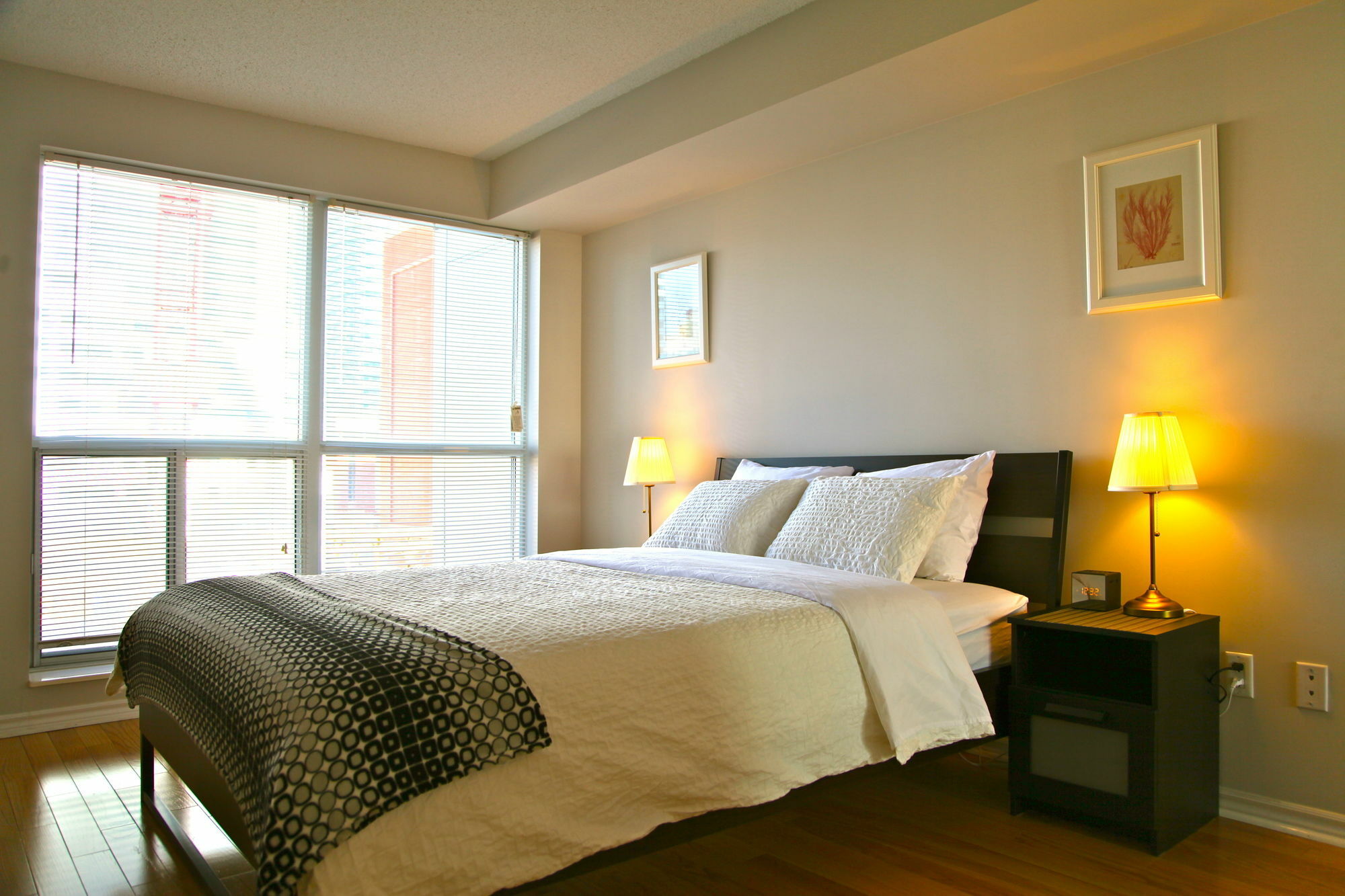 Red Maple Suites - Icon Toronto Ngoại thất bức ảnh