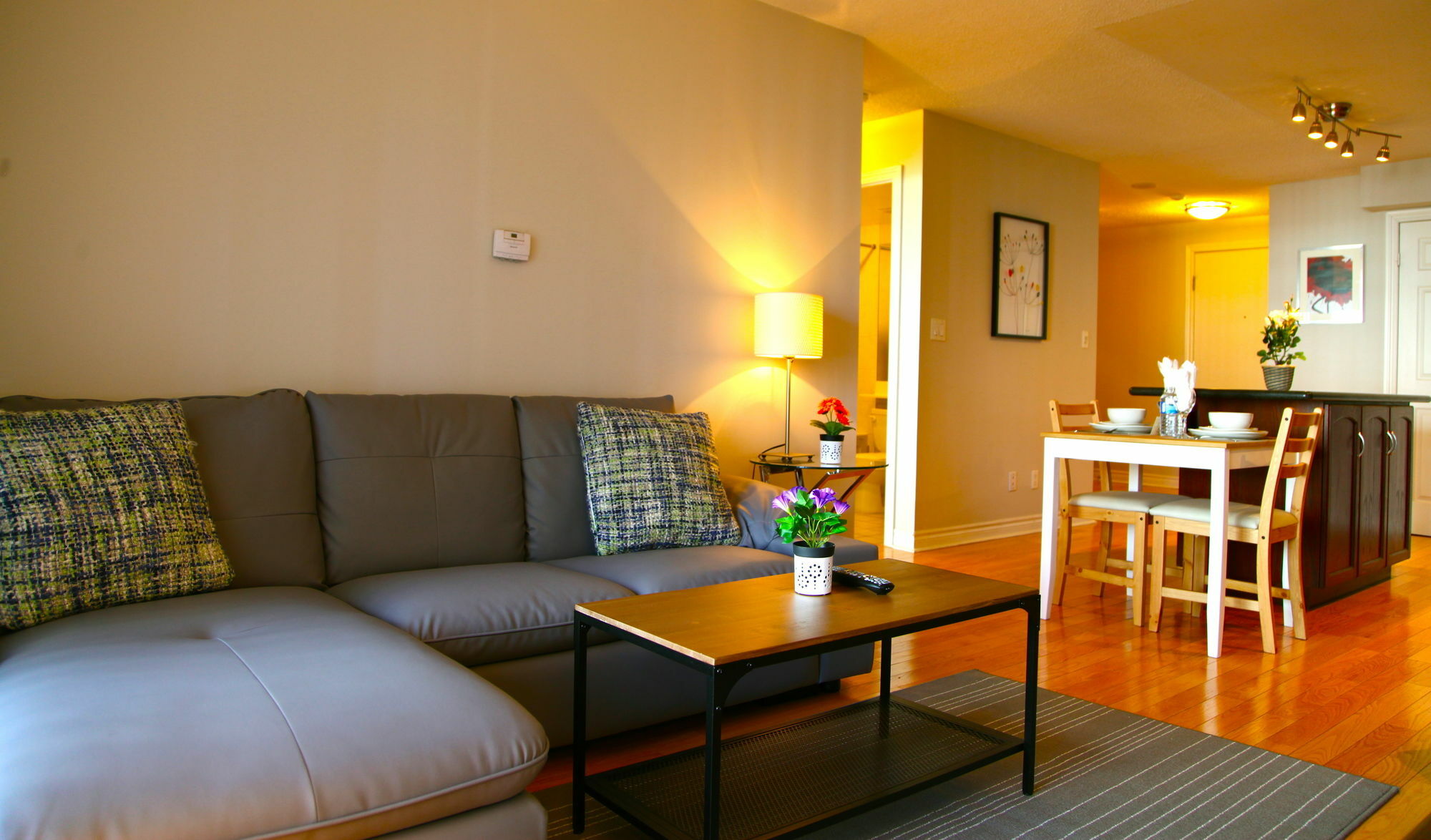 Red Maple Suites - Icon Toronto Ngoại thất bức ảnh