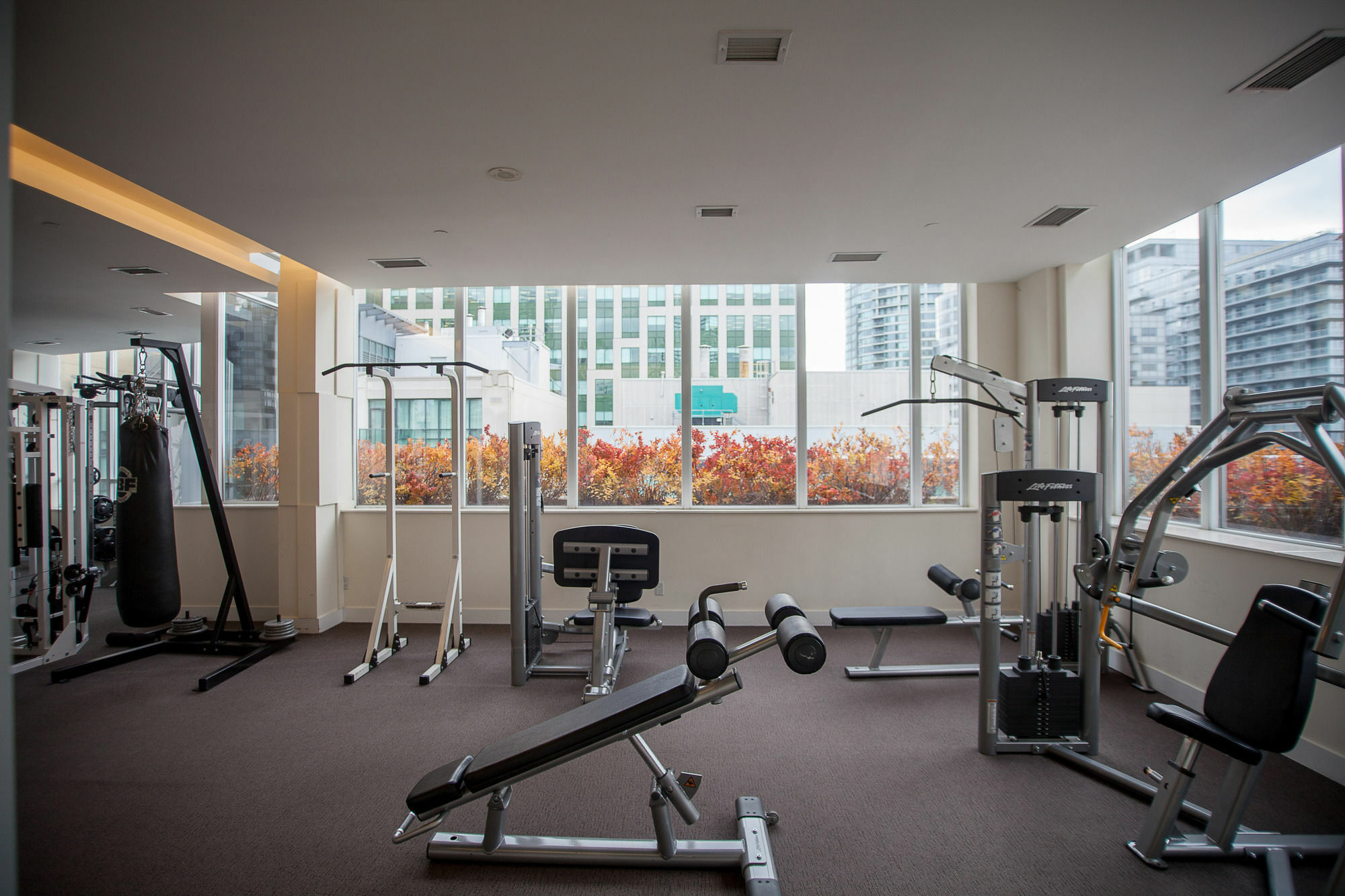 Red Maple Suites - Icon Toronto Ngoại thất bức ảnh